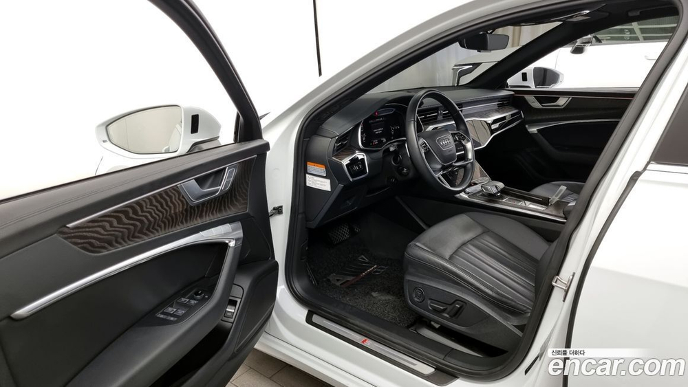 Audi A6 (C8) 45 TFSI Premium (11.2021)