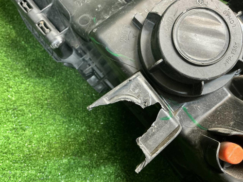 Фара правая Geely Atlas 2 (2023-н.в.) LED