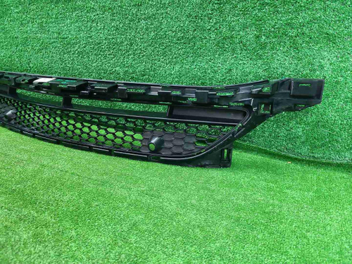 Решетка перед. бампера Mercedes S W223 20-нв AMG