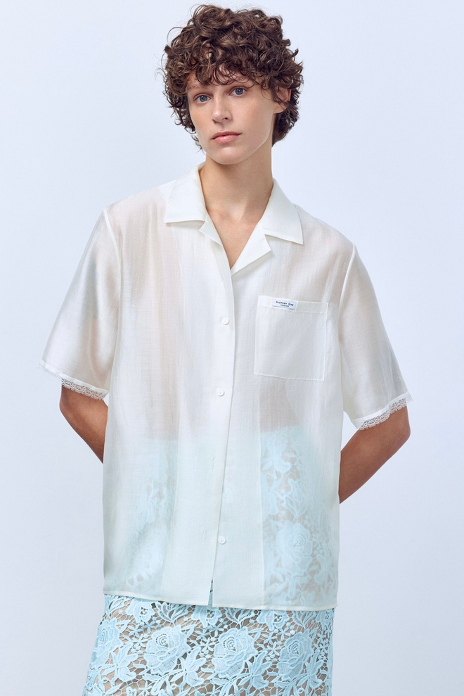 Рубашка из батистовой вуали с кружевом