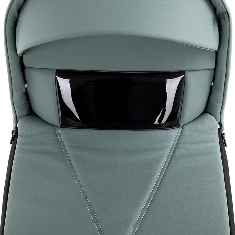 Детская коляска Roan Bass Next Classic Кожа d12 3 в 1 с автокреслом Elo Lux Black RCL303/1 Misty Mint/Grey