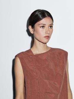 Massimo Dutti Блуза с серебристыми пуговицами сбоку, черепичный