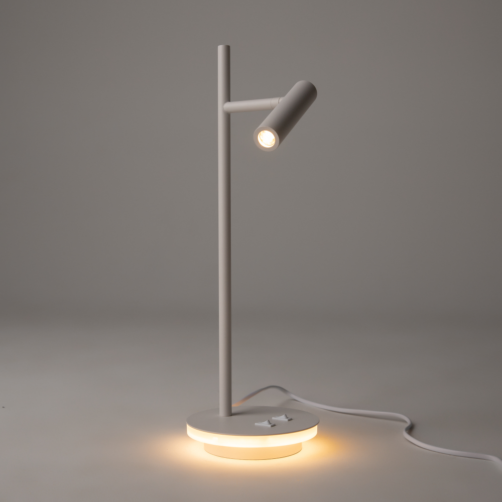 Настольный светильник Maytoni Z010TL-L8W3K