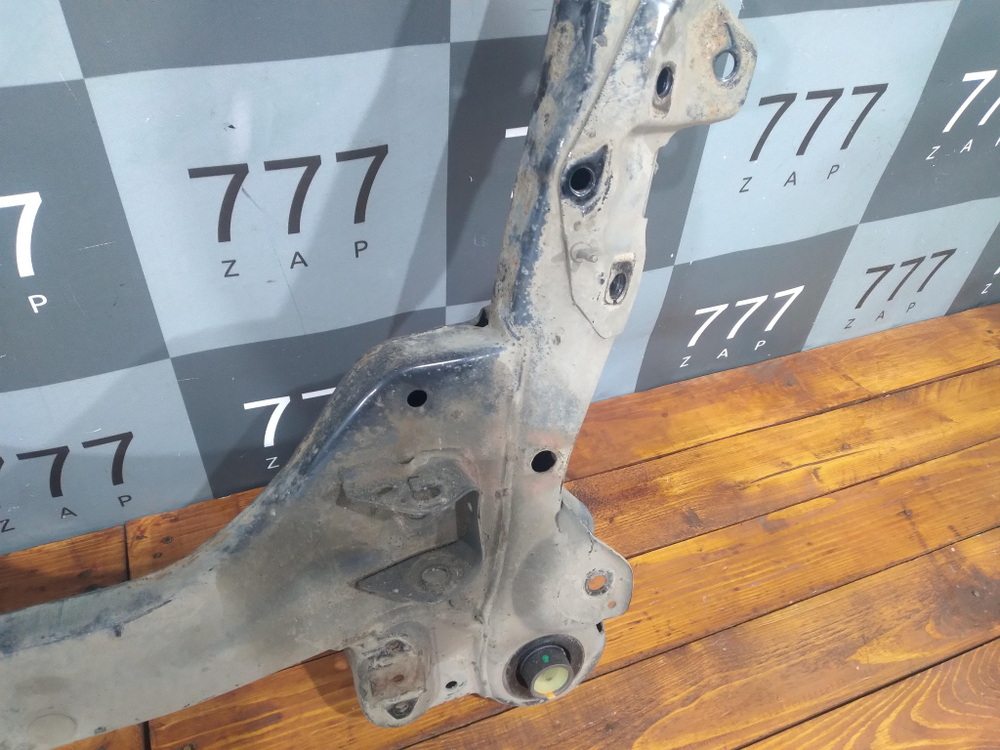 Подрамник передний Toyota Camry (XV50) Lexus ES 6 5110033111