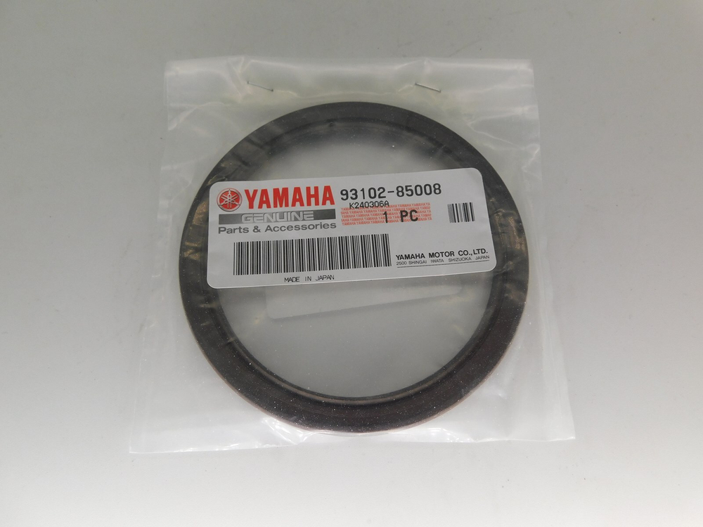 сальник коленчатого вала верхний Yamaha F75-F300 FL115-FL300 931-02850-08-00