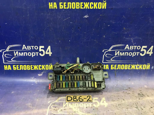 Блок предохранителей салонный Honda INTEGRA 1993