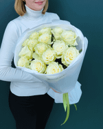 Роза белая Мондиаль,15 штук(00086)