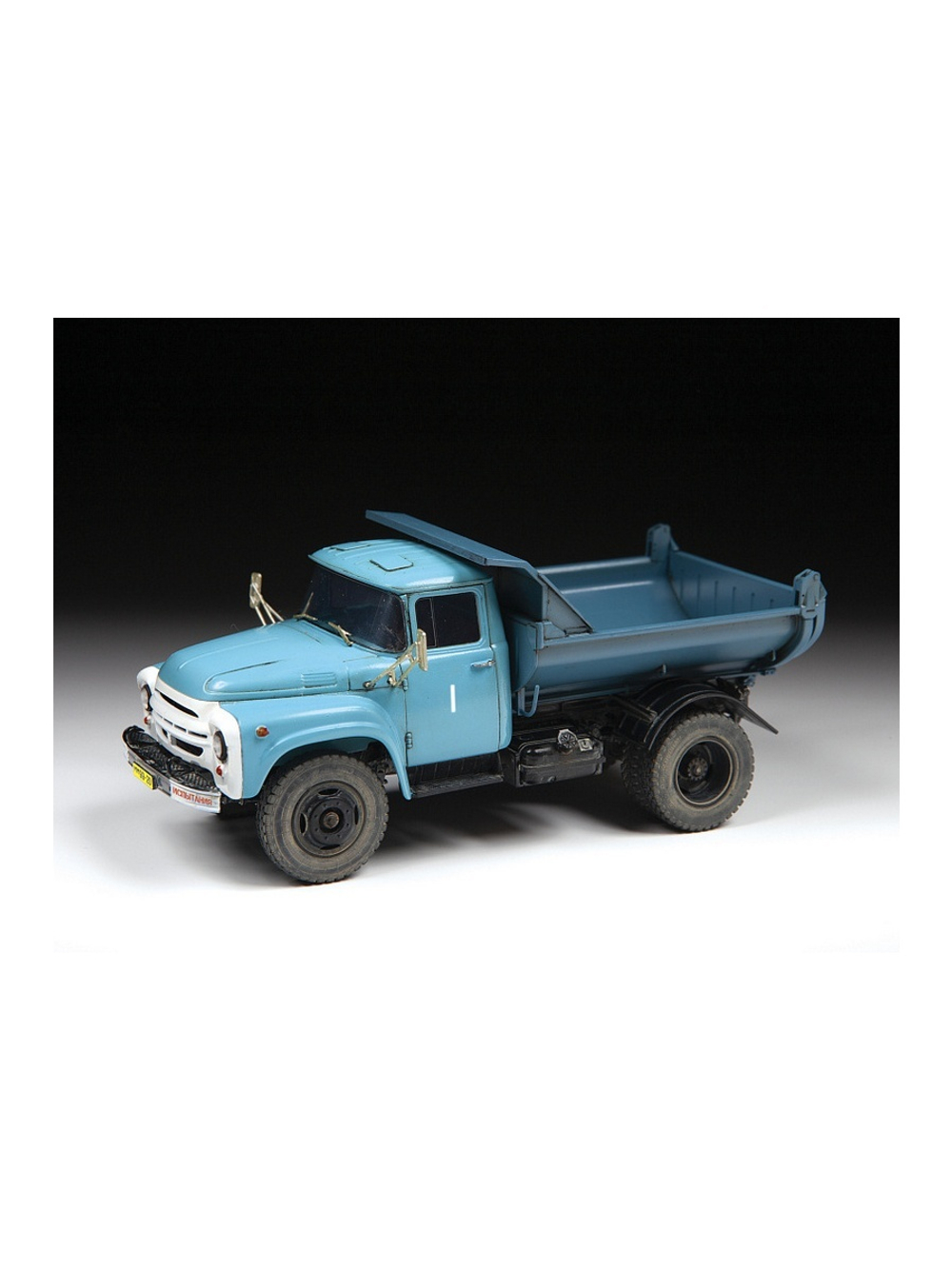 Сборная модель ZVEZDA Самосвал ЗиЛ 130 с кузовом ММЗ (1974-1977), 1/43