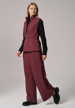 Жилет на молнии бордовый