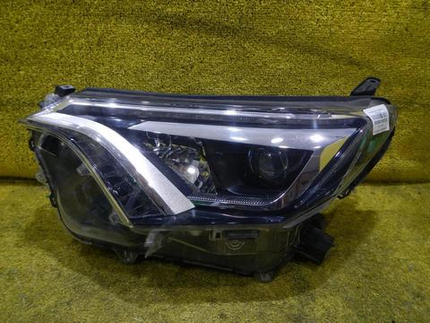 Фара левая Toyota Rav 4 CA40 (2015-2019) LED