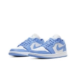 Женские кроссовки Air Jordan 1 Low 'UNC' AO9944-441