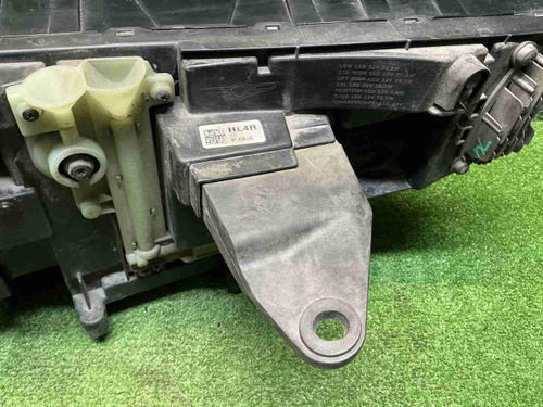 Битая Фара правая Genesis GV80 (2020-2023) LED