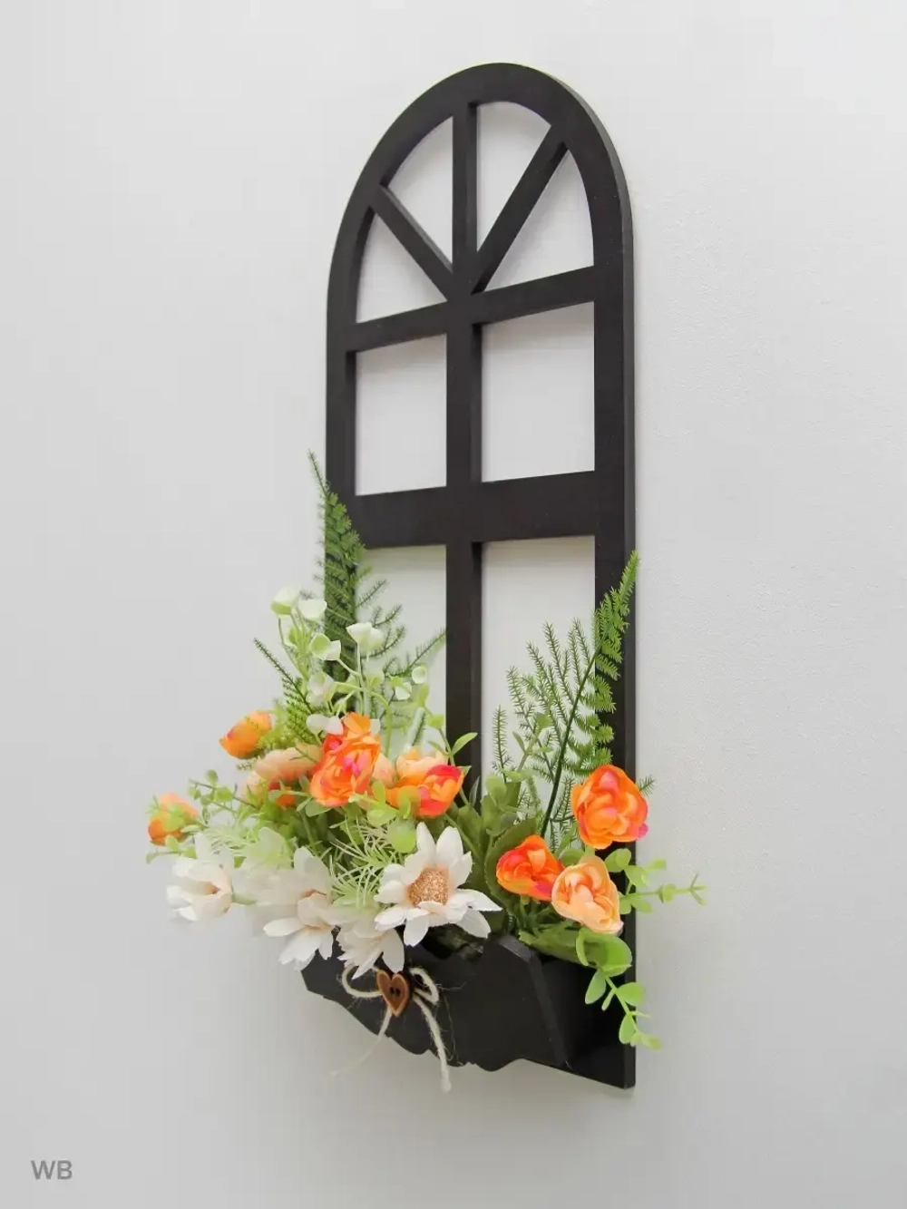 Панно на стену для интерьера "Окно с цветами"