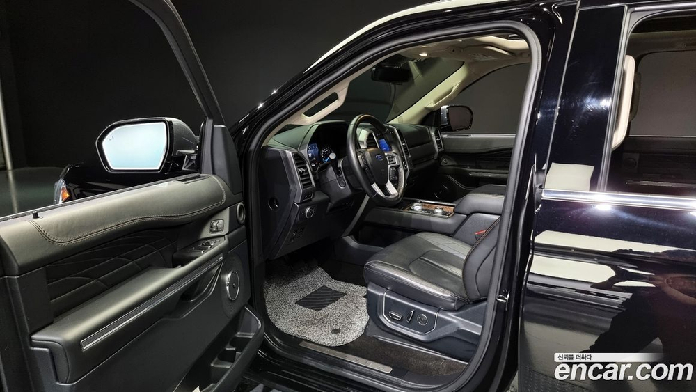 Ford Expedition Platinum 4WD (04.2021)