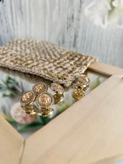 Декоративные металлические пуговицы на ножке