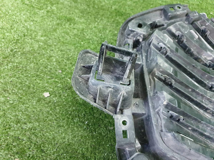 Решетка радиатора Haval Jolion (2021-н.в.)