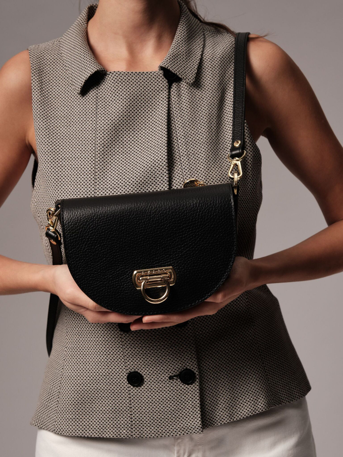 Сумка кожаная на плечо кросс-боди черная