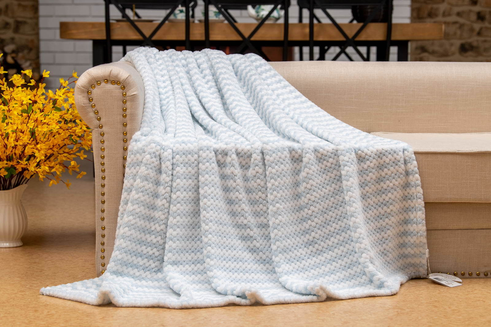 Плед 220х240 Sofi De MarkO Гринда голубой