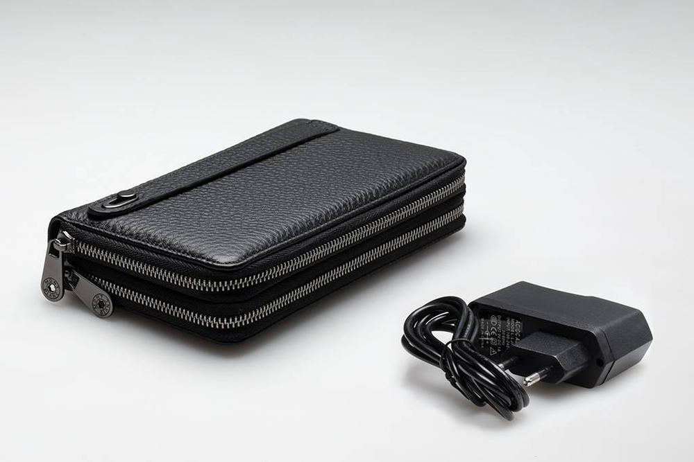 БУБЕН-УЛЬТРА (Исполнение "КЛАТЧ") - подавитель диктофонов и микрофонов