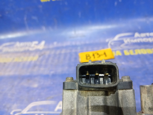 Дроссельная заслонка NISSAN SUNNY 1990