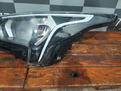 Фара левая галоген Kia Rio 4 (FB) 20-нв Б/У Оригинал 92101H0500