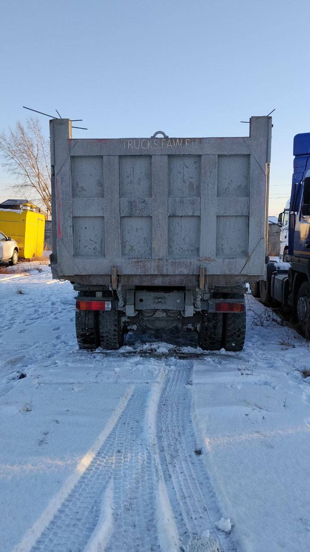FAW J6 6x4 Самосвал CA3250P66K24T1E5 (Дизельный, 11,1 л, 390 л.с., МТ)