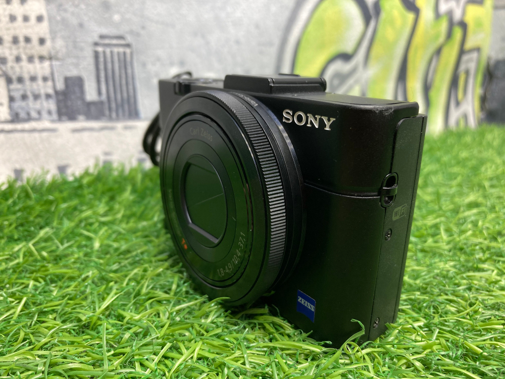Sony Cyber-shot DSC-RX100 II