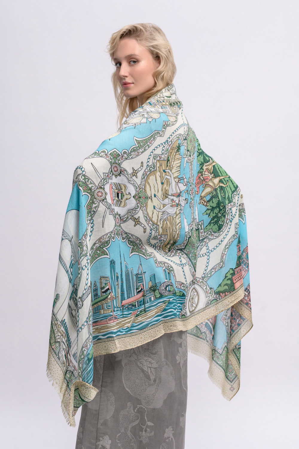 Шарф/Палантин «Объединенные Арабские Эмираты–Россия»