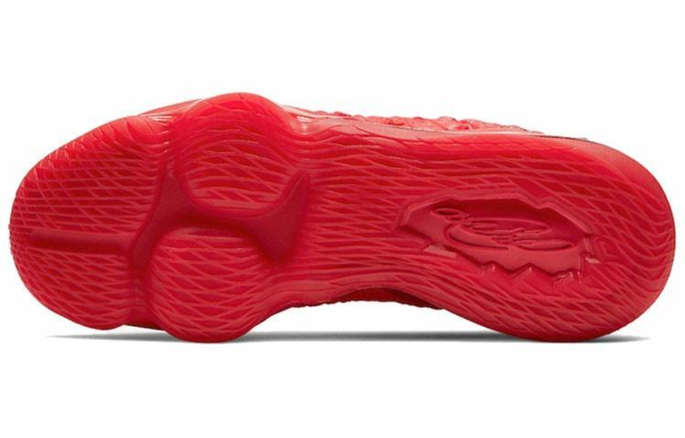 Кроссовки Nike Lebron 17 Red Carpet