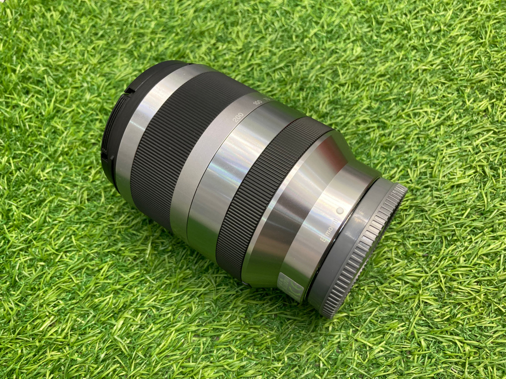 Sony 18-200mm 3.5-6.3 OSS E SEL-18200