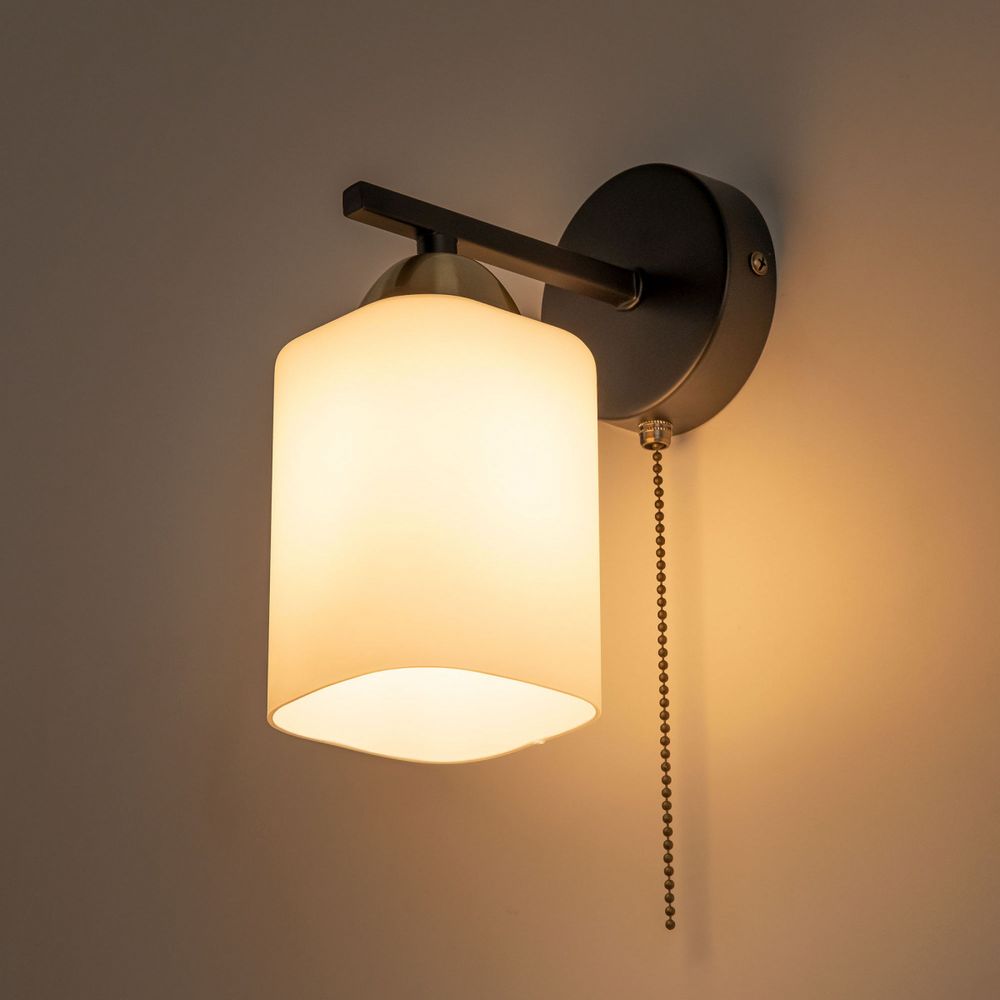 Citilux Генри CL130415 Бра с выключателем Чёрное