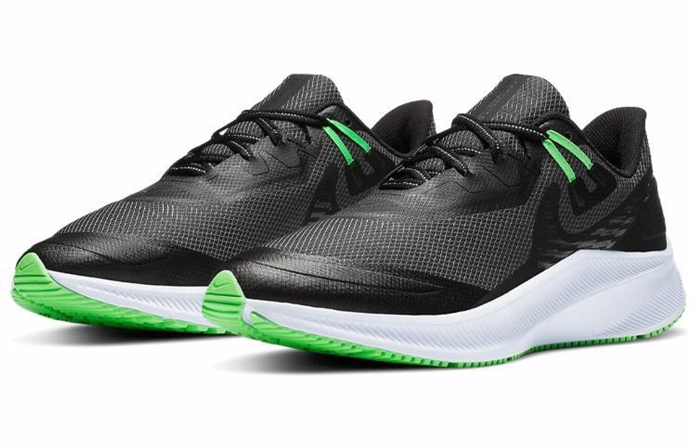 Кроссовки Nike Quest 3 Shield
