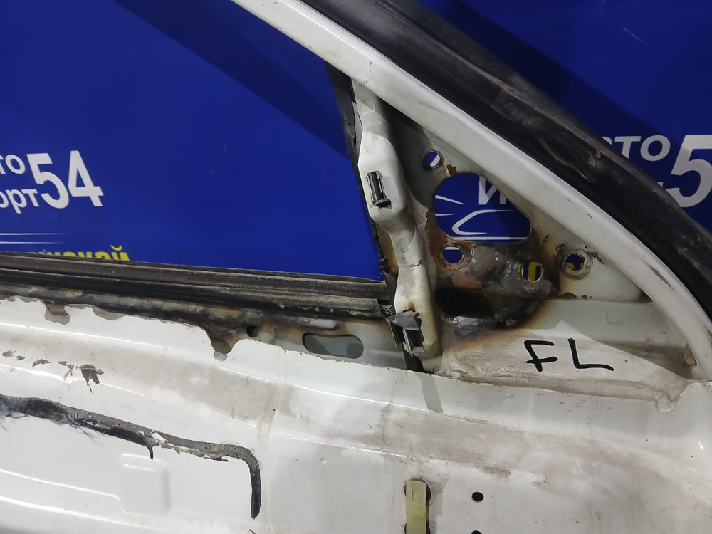 Дверь передняя левая NISSAN ALMERA 2014