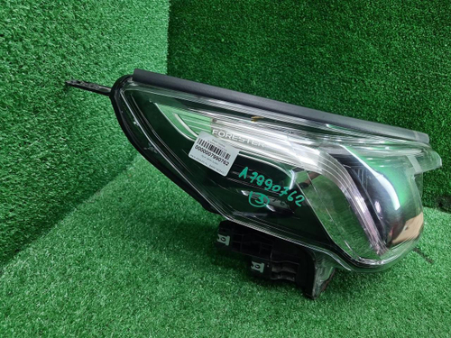 Фара правая Subaru Forester 5 SK (2021-н.в.) LED