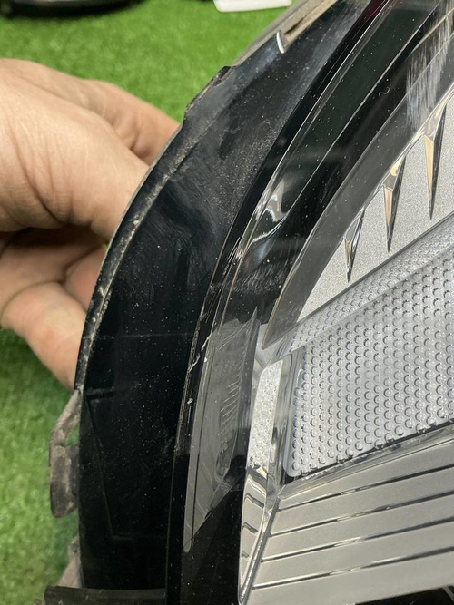 Фара правая Volvo XC60 2 (2017-2021) LED