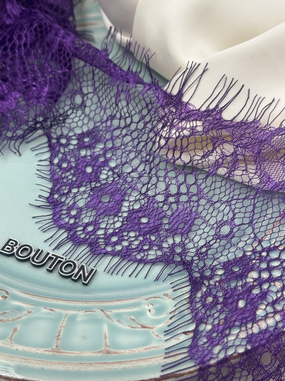 Кружево фиолетовое 10-13 см  купон ~ 3 м