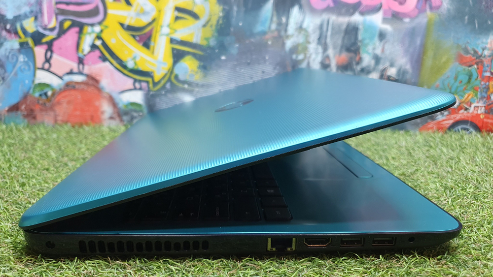 Ноутбук HP AMD/16Gb