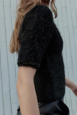 ZARA ДЖЕМПЕР С КОРОТКИМИ РУКАВАМИ И БУСИНАМИ, ЧЕРНЫЙ