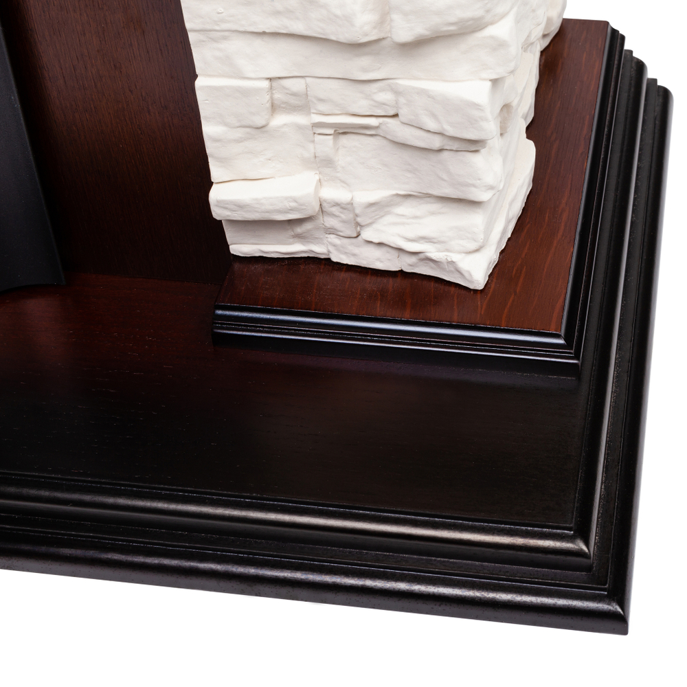 Каминокомплект Real Flame Dublin Lux AO с очагом Fobos Lux Brass