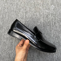 Лоферы Prada