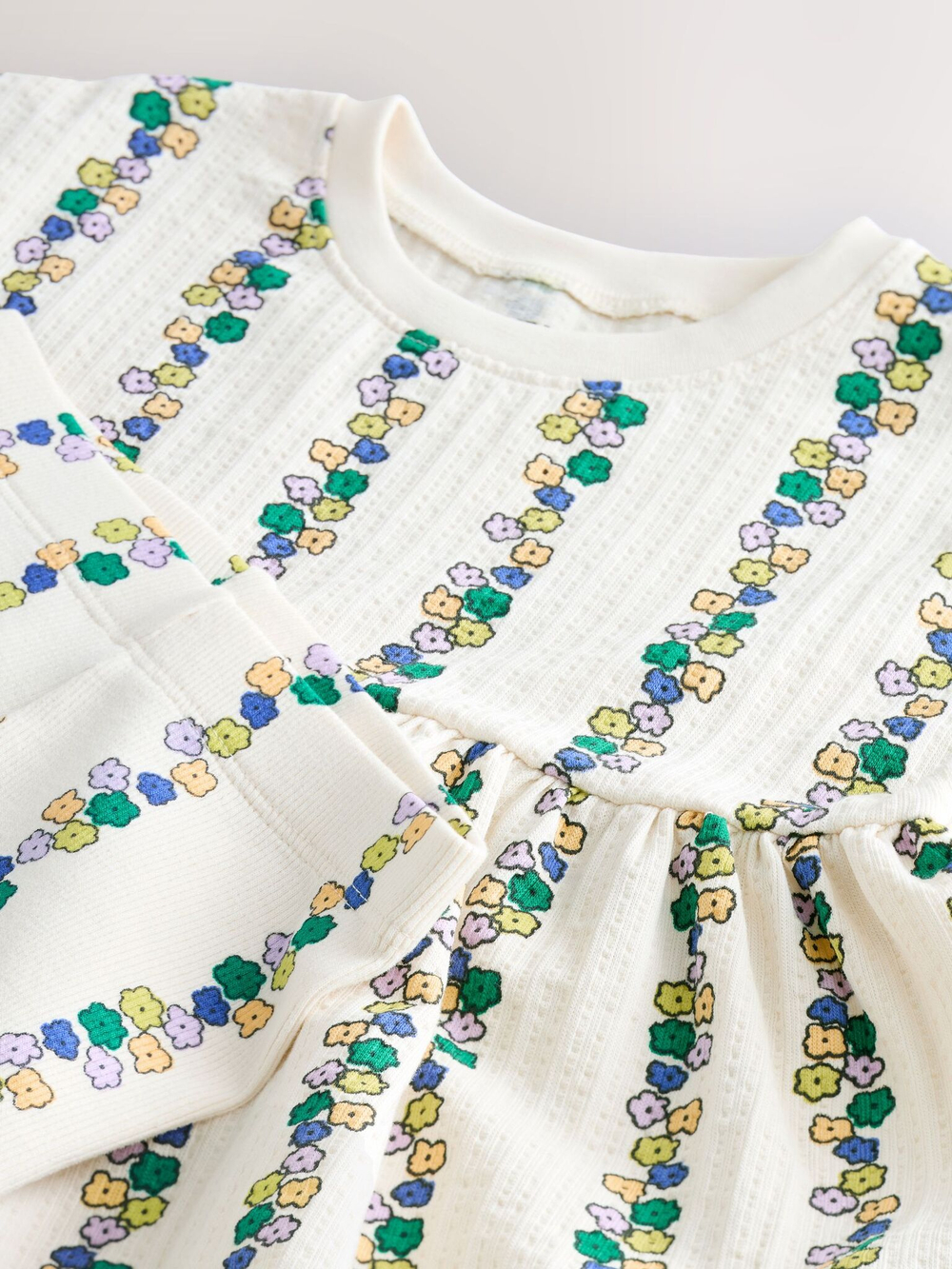 Блуза и шорты в комплекте для девочки Next E51-378, Кремовый