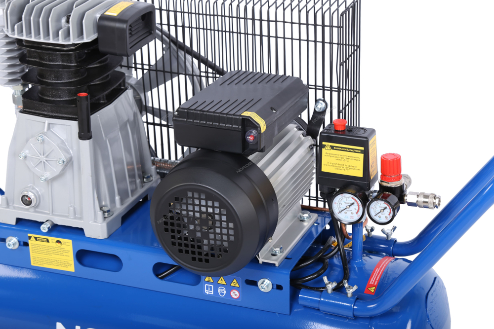 Компрессор поршневой с ременной передачей 220 В, ресивер 50 л, 446 л/мин NORDBERG NCE50/480