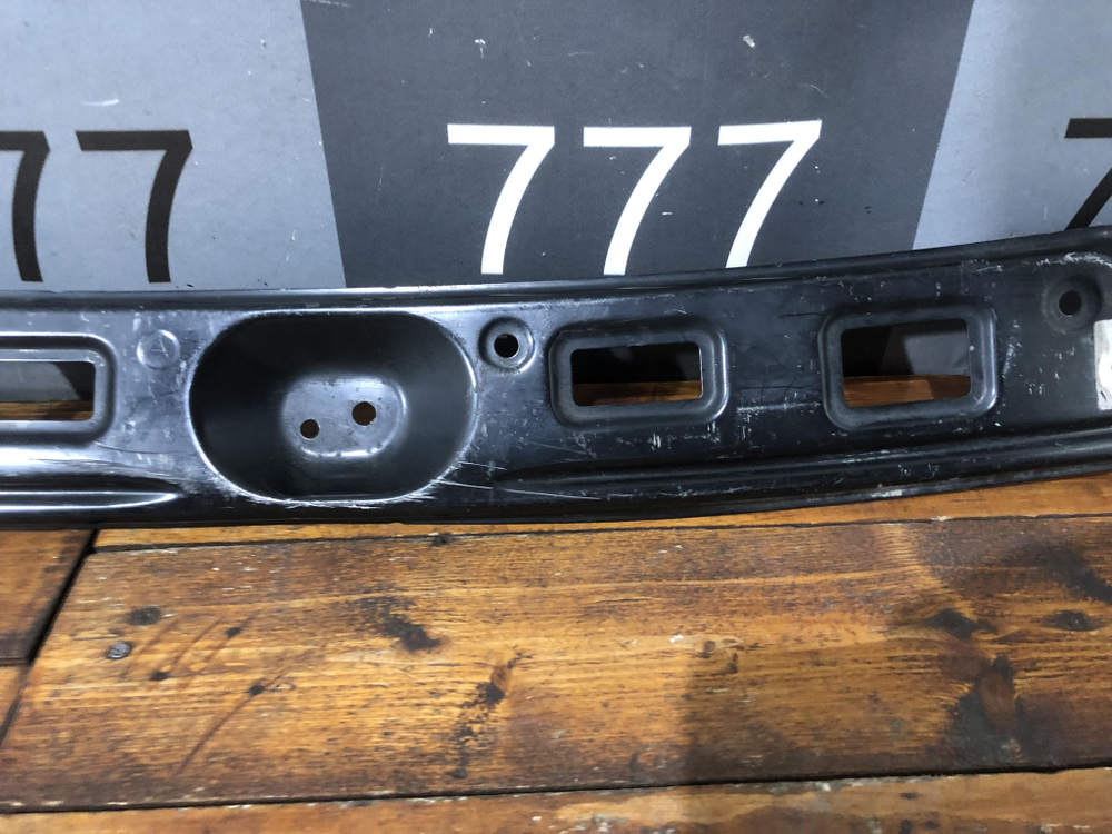 Усилитель переднего бампера Land Cruiser 200 15-21 Б/У Оригинал 5252160170