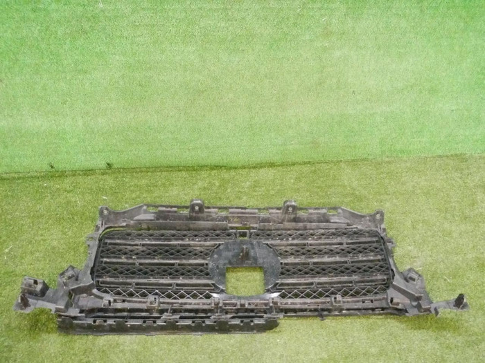 Решетка радиатора Mercedes G W463 (2018-н.в.)