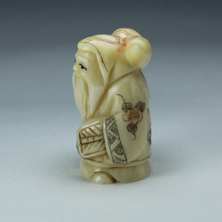 Нэцкэ Фукурокудзю с тыквой горлянкой и веером