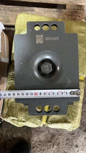 Подушка задней рессоры (6 отверстий) AZ9725520276/278