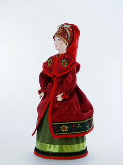 Кукла фарфоровая Украинка в праздничном костюме Киевской губернии
