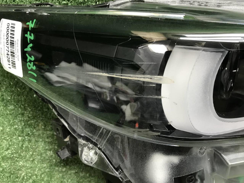 Фара правая Mazda CX-5 2 (2021-н.в.) LED