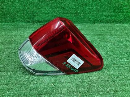 Фонарь правый внешний Subaru Forester 5 SK (18-нв)