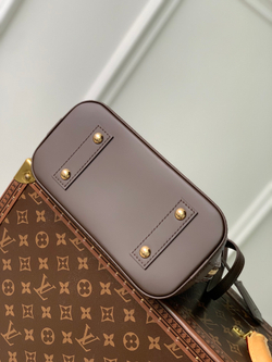 Louis Vuitton Alma BB